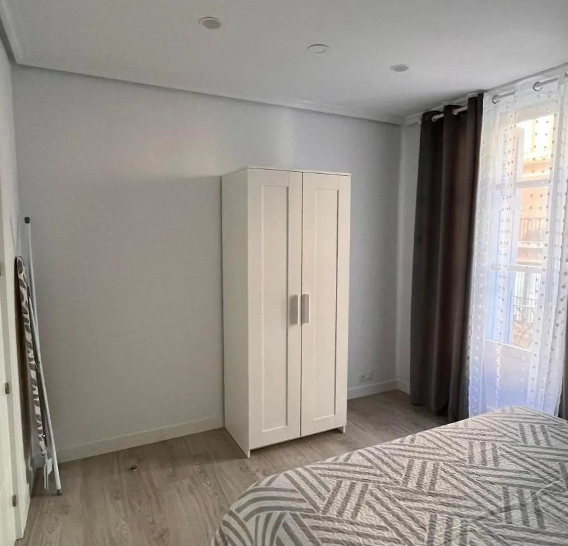 דירות Vivienda Turistica אירון